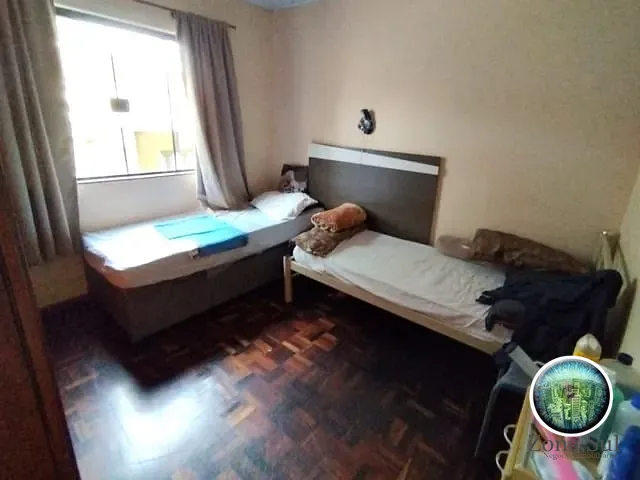 Casa 2 quartos e 1 banheiro, à venda, no bairro Parque Bela Vista em Votorantim