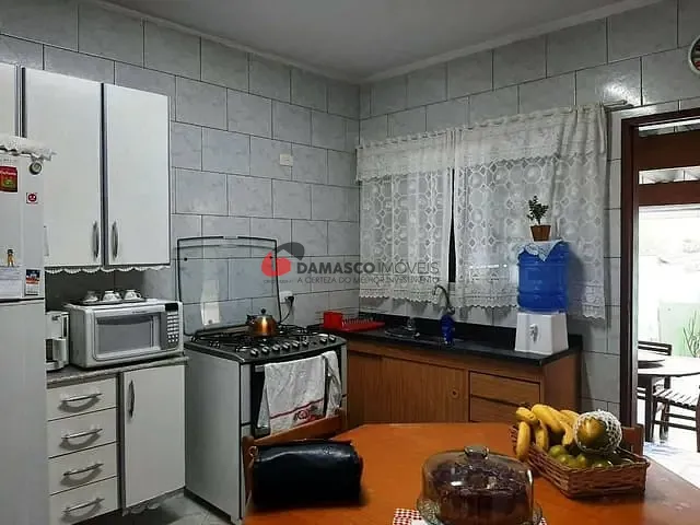 Casa com 181m² 3 quartos e 2 banheiros, à venda, no bairro Santa Maria em São Caetano do Sul