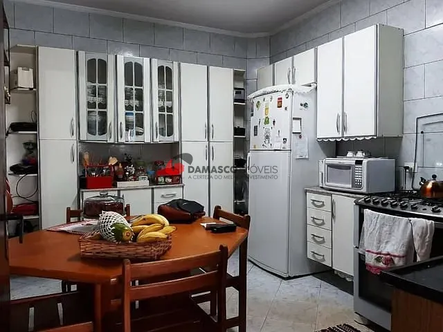 Casa com 181m² 3 quartos e 2 banheiros, à venda, no bairro Santa Maria em São Caetano do Sul