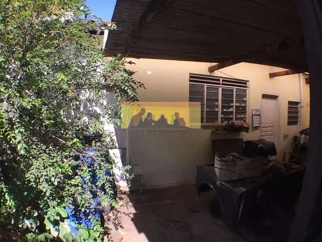 Casa com 552m² 3 quartos e 2 banheiros, à venda, no bairro Vila Modesto Fernandes em Campinas