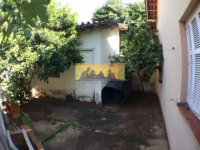 Casa com 552m² 3 quartos e 2 banheiros, à venda, no bairro Vila Modesto Fernandes em Campinas
