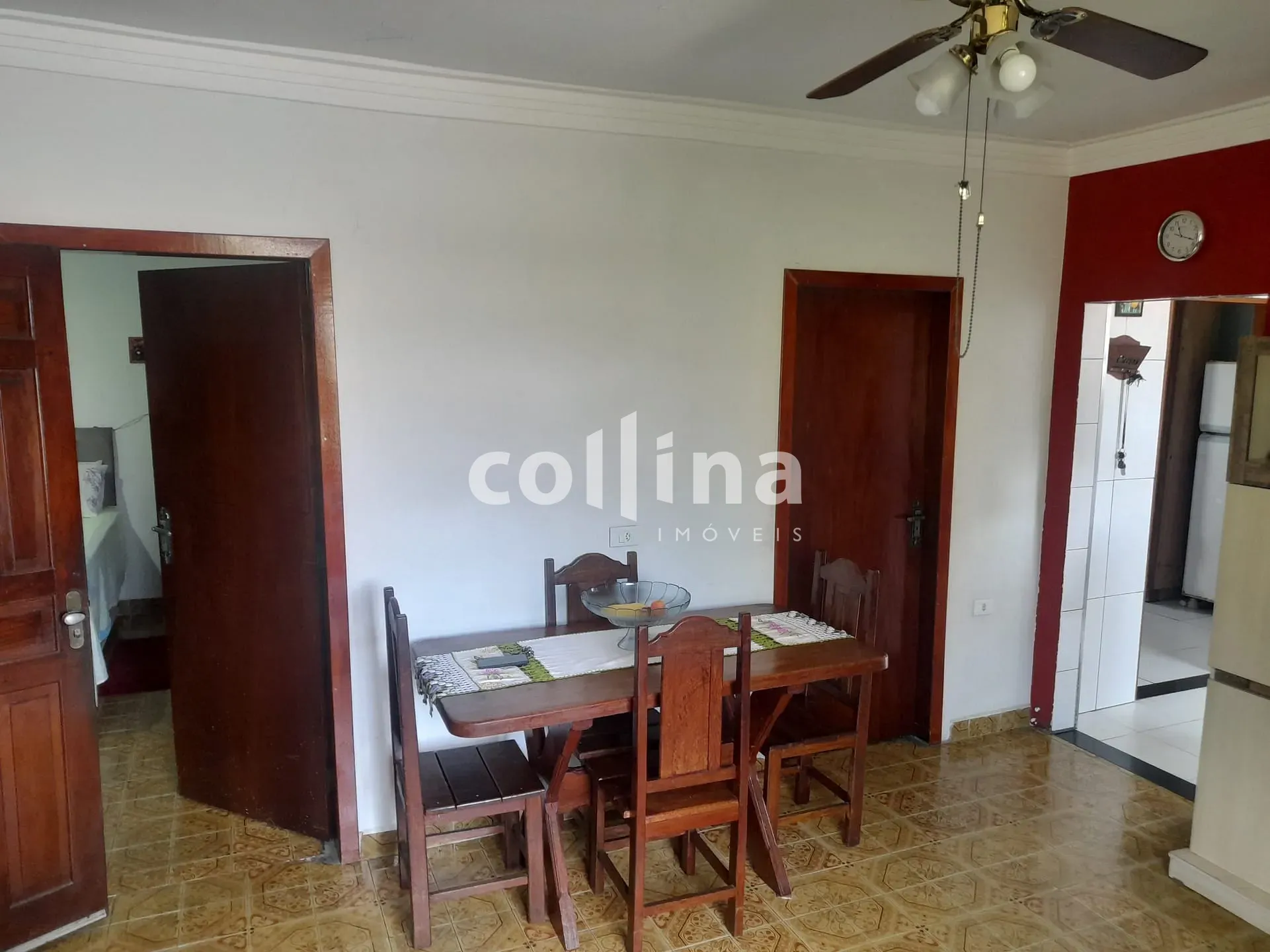 Casa, 6 quartos, 233 m² - Foto 2