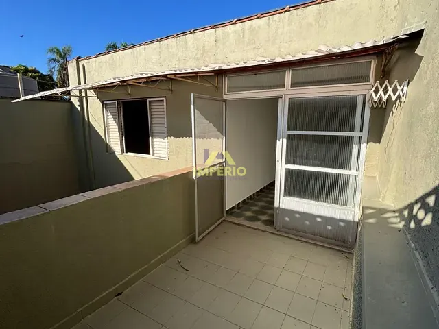 Casa com 160m² 4 quartos e 2 banheiros, à venda, no bairro Centro em Salto