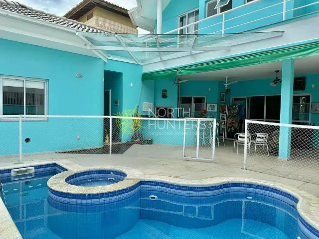 Casa com 450m² 3 quartos e 5 banheiros, à venda, no bairro Jurerê em Florianópolis