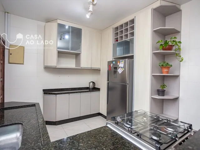 Casa 3 quartos e 3 banheiros, à venda, no bairro Jardim Botânico em Curitiba