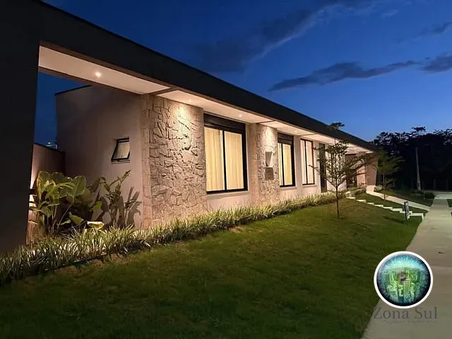 Casa com 378m² 3 quartos e 5 banheiros, à venda, no bairro Jardim Villagio Milano em Sorocaba