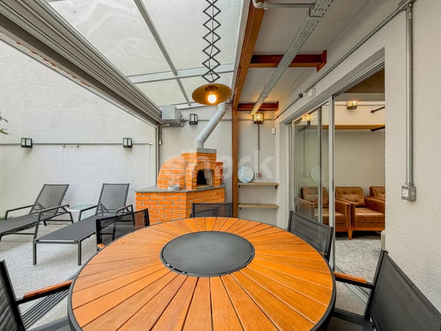 Casa com 228m² 2 quartos e 3 banheiros, à venda, no bairro Vila Madalena em São Paulo
