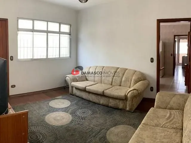 Casa 2 quartos e 1 banheiro, à venda, no bairro Olímpico em São Caetano do Sul