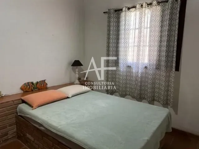 Casa com 250m² 2 quartos e 2 banheiros, à venda, no bairro Itaguá em Ubatuba
