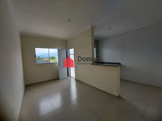 Casa com 130m², à venda, no bairro Conjunto Habitacional Terra dos Ipês W em Pindamonhangaba