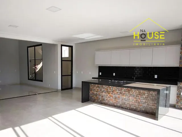 Casa com 360m² 3 quartos e 4 banheiros, à venda, no bairro Quinta do Lago Residence em São José do Rio Preto
