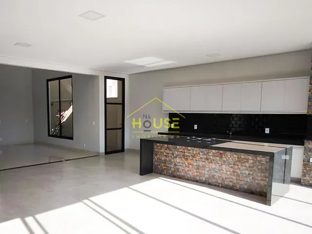 Casa com 360m² 3 quartos e 4 banheiros, à venda, no bairro Quinta do Lago Residence em São José do Rio Preto