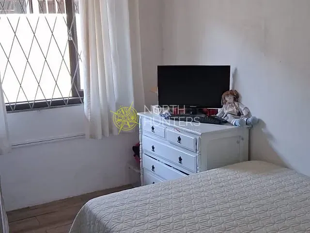 Casa com 183m² 3 quartos e 1 banheiro, à venda, no bairro Guanabara em Joinville