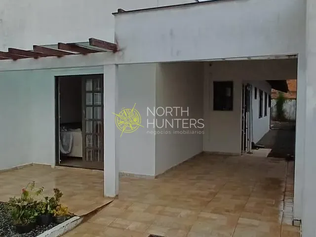 Casa com 183m² 3 quartos e 1 banheiro, à venda, no bairro Guanabara em Joinville