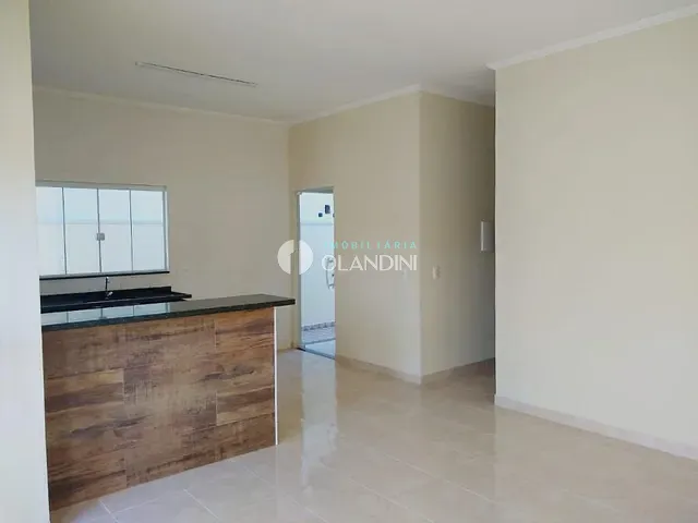 Casa com 150m² 2 quartos e 1 banheiro, para alugar, no bairro Parque Residencial Ida Sia em Artur Nogueira