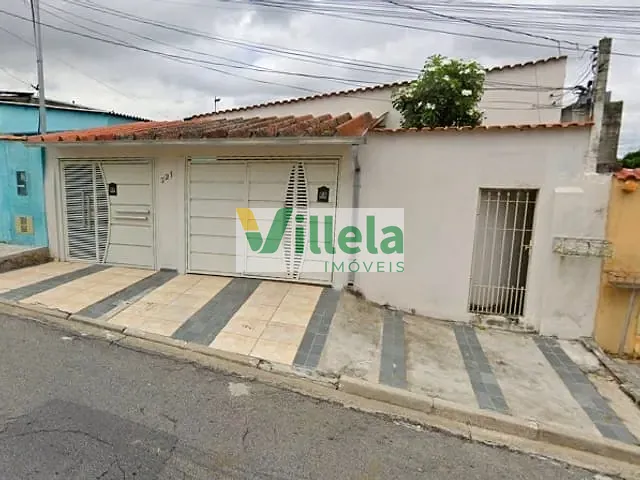 Casa 8 quartos e 3 banheiros, à venda, no bairro Vila Júlia em Poá