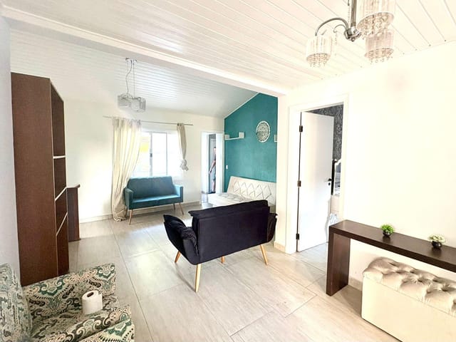 Casa com 400m² 4 quartos e 5 banheiros, à venda ou para alugar, no bairro Alphaville em Santana de Parnaíba