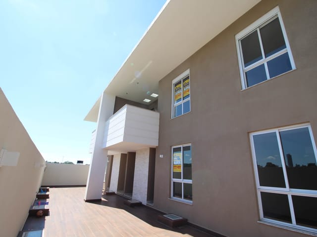Casa com 286m² 3 quartos e 4 banheiros, à venda, no bairro Estrela em Ponta Grossa