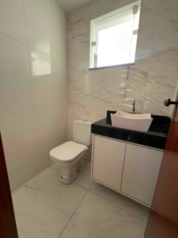 Casa 2 quartos e 2 banheiros, à venda, no bairro riviera em Campos dos Goytacazes