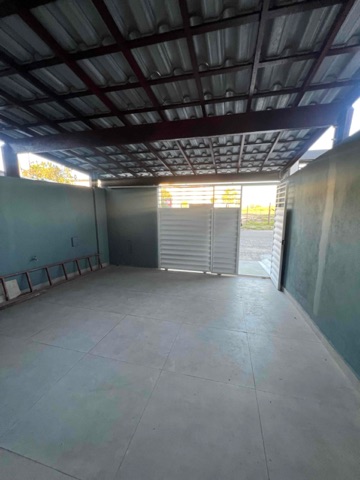 Casa 2 quartos e 2 banheiros, à venda, no bairro riviera em Campos dos Goytacazes