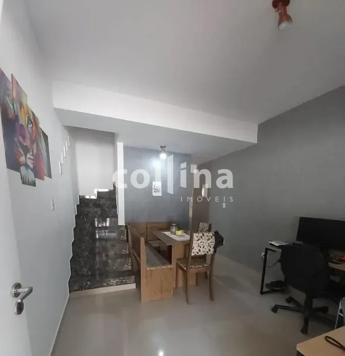 Casa, 2 quartos, 70 m² - Foto 1