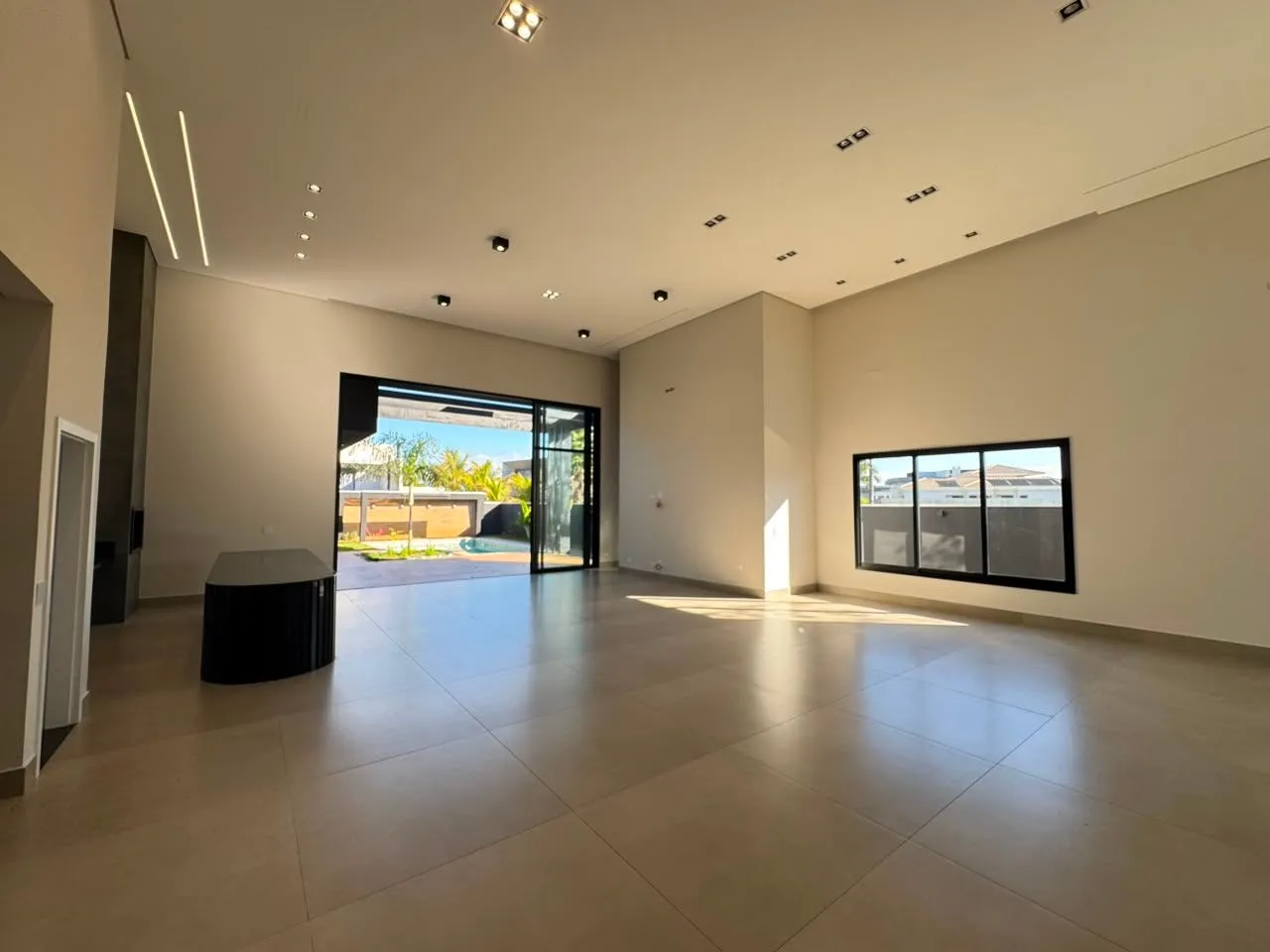 Casa, 4 quartos, 377 m² - Foto 5