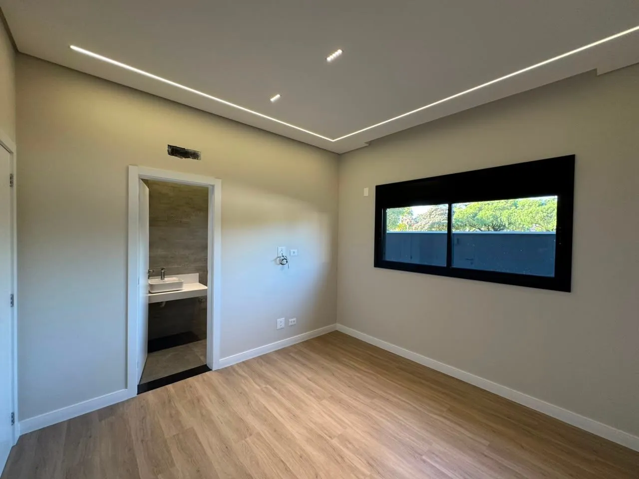 Casa, 4 quartos, 377 m² - Foto 28