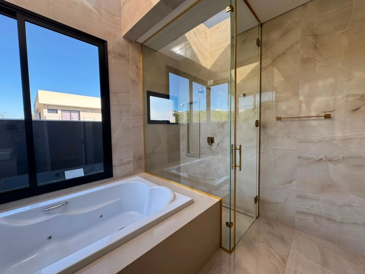 Casa, 4 quartos, 377 m² - Foto 39