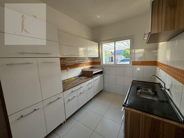 Casa 3 quartos e 1 banheiro, à venda, no bairro Morada da Serra em Cuiabá