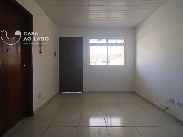Casa 2 quartos e 1 banheiro, à venda, no bairro Estados em Fazenda Rio Grande