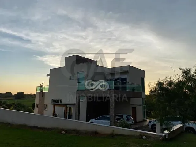 Casa com 1000m² 3 quartos e 5 banheiros, à venda, no bairro Condomínio Plazza Ville em Jaguariúna