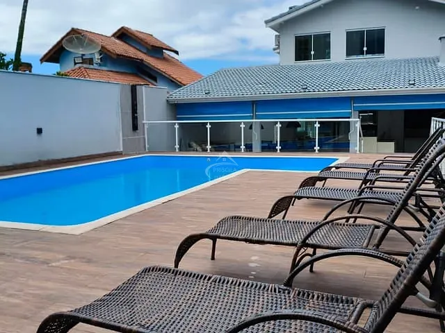 Casa com 504m² 4 quartos e 4 banheiros, à venda, no bairro Morada da Praia em Bertioga