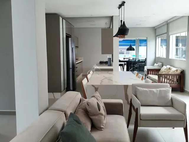 Casa com 504m² 4 quartos e 4 banheiros, à venda, no bairro Morada da Praia em Bertioga