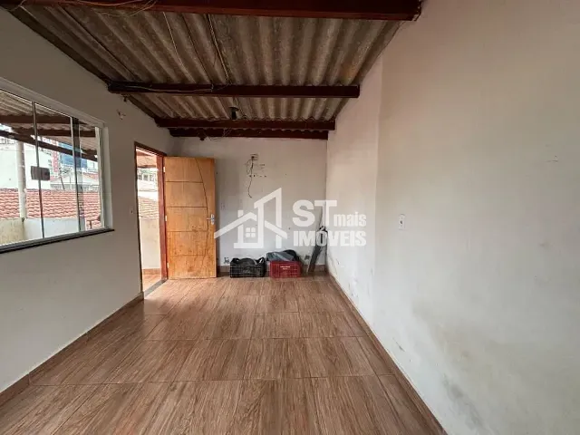 Casa com 152m² 2 quartos e 2 banheiros, à venda, no bairro Centro em Andradas