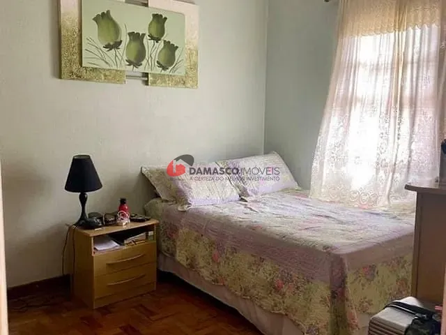 Casa com 4035m² 4 quartos e 3 banheiros, à venda, no bairro Barcelona em São Caetano do Sul