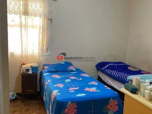 Casa com 4035m² 4 quartos e 3 banheiros, à venda, no bairro Barcelona em São Caetano do Sul