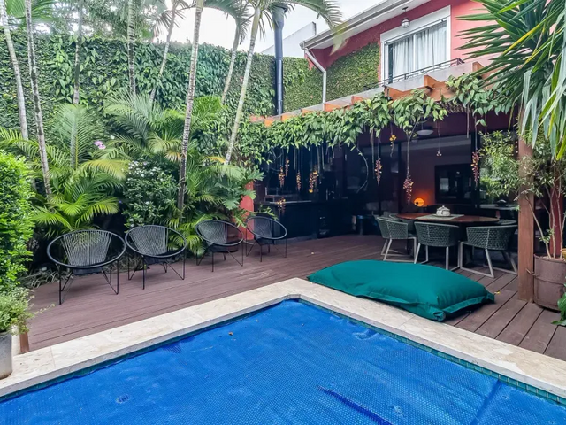 Casa com 360m² 4 quartos e 6 banheiros, à venda, no bairro Jardim Paulistano em São Paulo