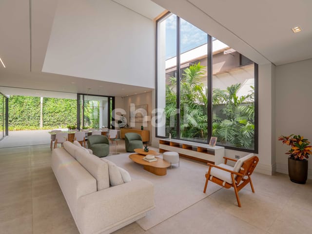 Casa com 537m² 4 quartos e 3 banheiros, à venda, no bairro Alphaville Residencial Dois em Barueri