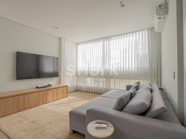 Casa com 537m² 4 quartos e 3 banheiros, à venda, no bairro Alphaville Residencial Dois em Barueri