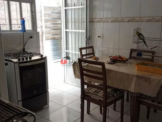 Casa com 146m² 2 quartos e 2 banheiros, à venda, no bairro Vila Valparaíso em Santo André
