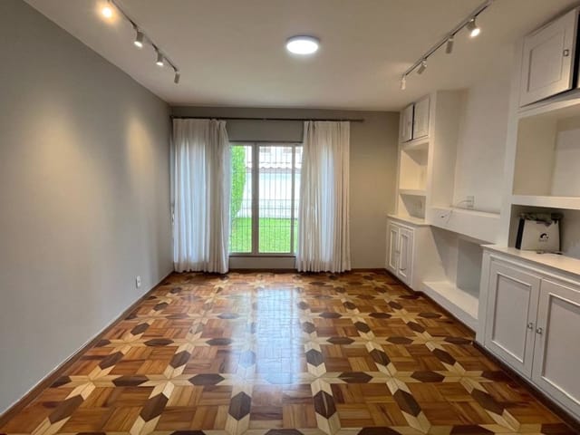 Casa com 240m² 3 quartos e 3 banheiros, à venda, no bairro Cidade Monções em São Paulo