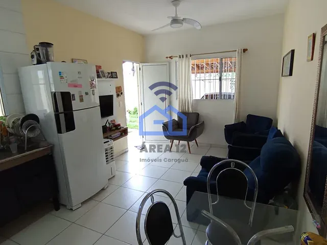 Casa com 131m² 2 quartos e 2 banheiros, à venda, no bairro Balneário dos Golfinhos em Caraguatatuba