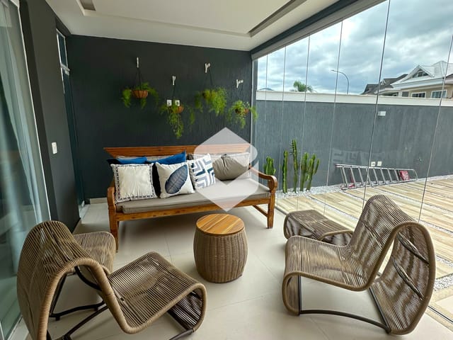 Casa 5 quartos e 6 banheiros, à venda, no bairro Recreio dos Bandeirantes em Rio de Janeiro