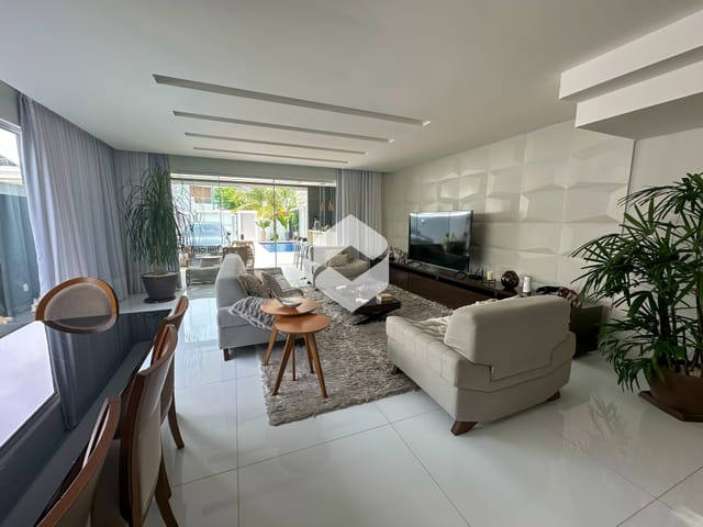 Casa 5 quartos e 6 banheiros, à venda, no bairro Recreio dos Bandeirantes em Rio de Janeiro