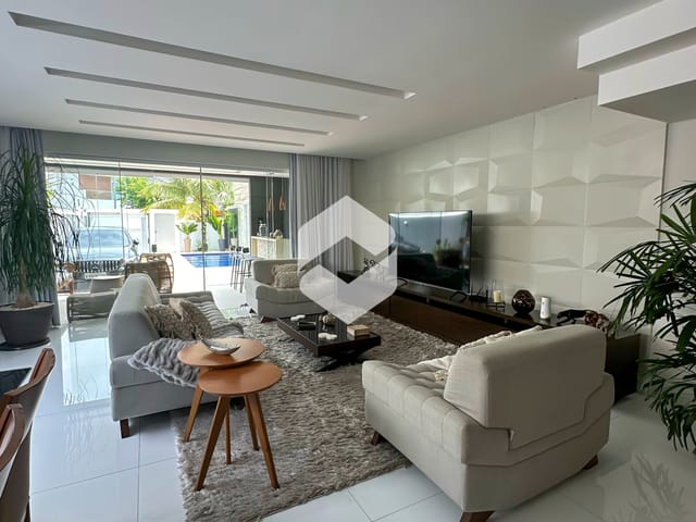 Casa 5 quartos e 6 banheiros, à venda, no bairro Recreio dos Bandeirantes em Rio de Janeiro