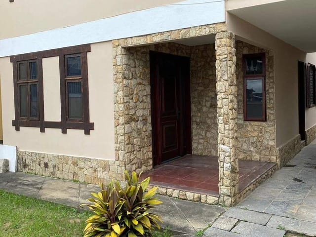 Casa 3 quartos e 3 banheiros, à venda, no bairro Parque Rosário em Campos dos Goytacazes