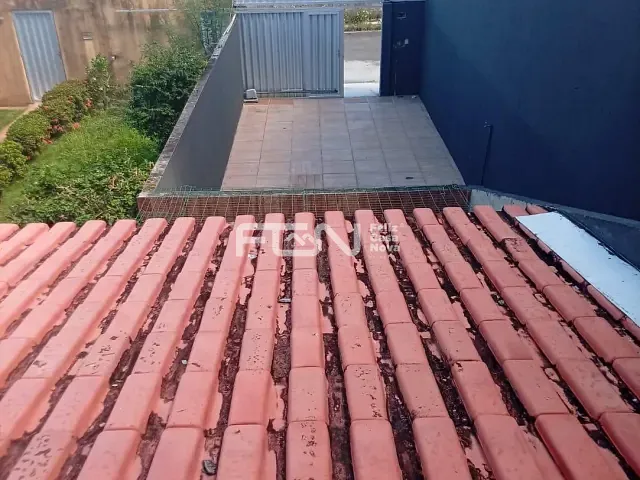 Casa 3 quartos e 2 banheiros, para alugar, no bairro Centro em Lauro de Freitas