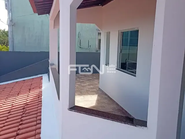Casa 3 quartos e 2 banheiros, para alugar, no bairro Centro em Lauro de Freitas