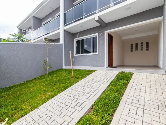 Casa 2 quartos e 4 banheiros, à venda, no bairro Alto Boqueirão em Curitiba