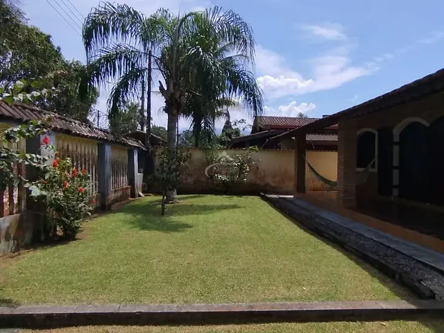 Casa com 360m² 4 quartos e 3 banheiros, à venda, no bairro Boracéia em São Sebastião